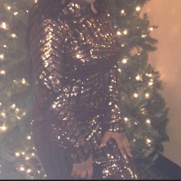 Bronze/black sequence with slight-turtleneck gown - Picture 2 of 2